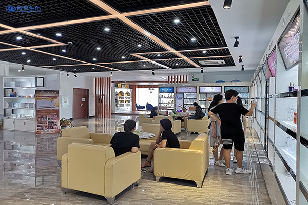 專業祛斑祛痘加盟培訓費用貴不貴？